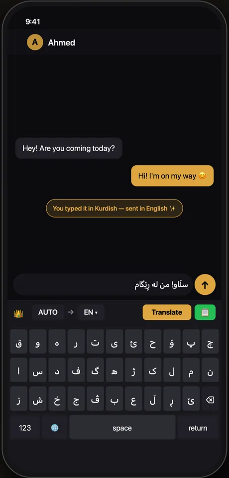 Kurd Keyboard translating a Kurdish message into English inside a chat